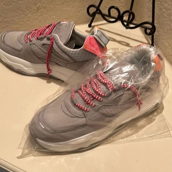 P488 Women's Size 38 Luke Sneakers Shabby Gray Chunky Fashion Sneaker - Picture 10 of 12